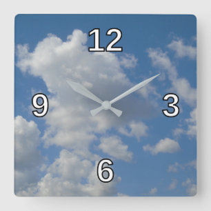 Carrée Nuages blancs/gris et horloge Carré ciel bleu