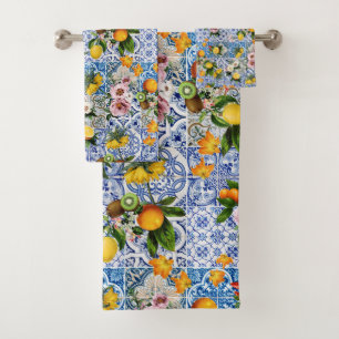 Carrelage de style sicilien avec fleurs et citron