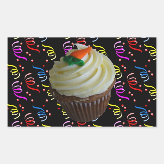 Carrot Cake Cupcake mit Confetti Rechteckiger Aufkleber (Vorderseite)