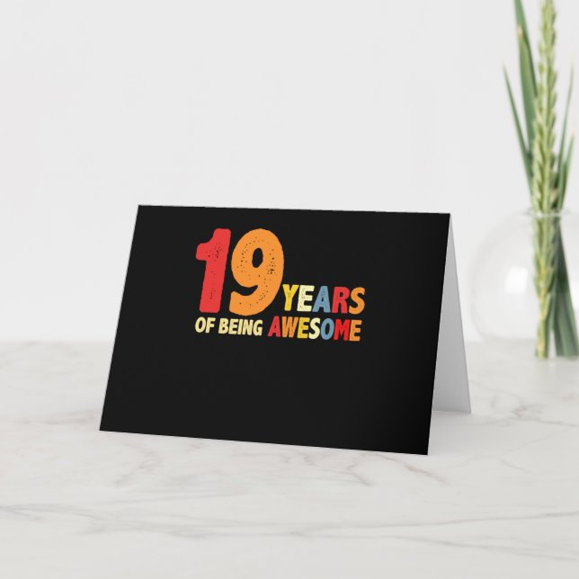 Carte 19 Ans De Cadeaux Incroyables Pour 19 Ans (Devant)