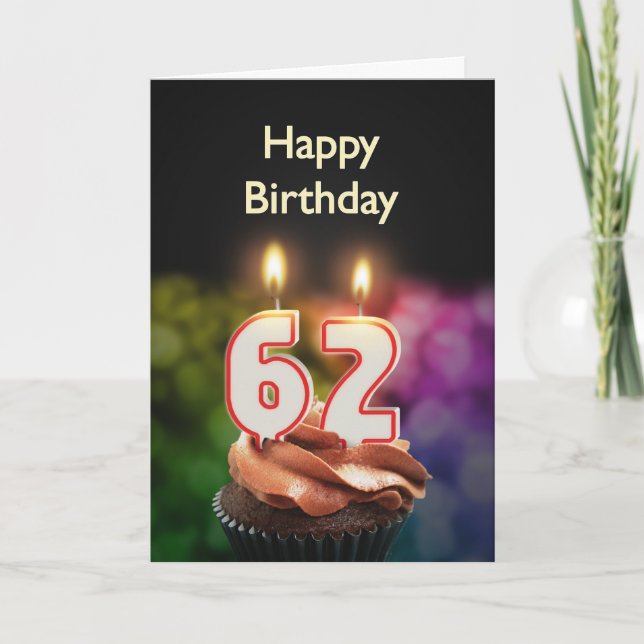 Carte 62e anniversaire avec gâteau et bougies (Devant)