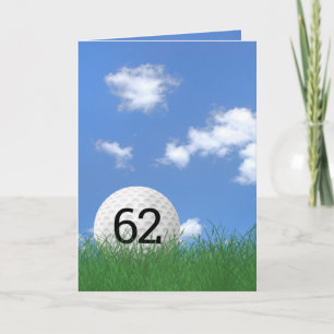 Carte 62e anniversaire, balle de golf dans l'herbe