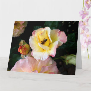 Carte Abeille sur roses rose jaune Fleurs