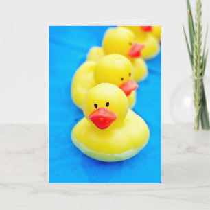 Carte anniversaire de canard en caoutchouc jaune