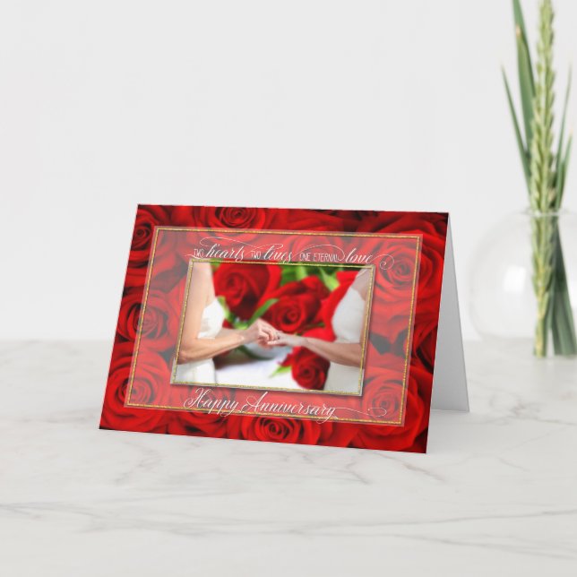Carte Anniversaire du couple lesbien aux roses rouges (Devant)