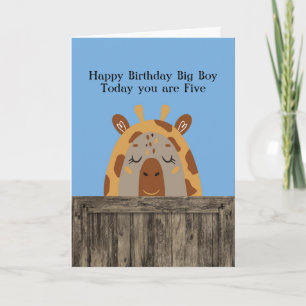 Carte Anniversaire pour 5 ans. Vieux garçon avec Giraffe