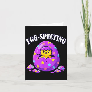 Carte Annonce de bébé drôle d'Easter Egg-Specting Day