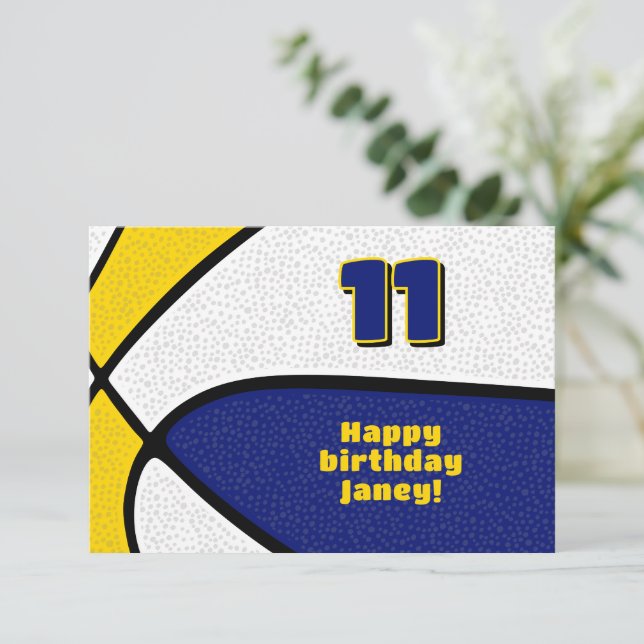 Carte basket heureux anniversaire bleu or équipe couleur (Debout devant)