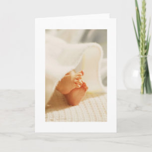 Carte Bébé mignon Pieds petit bébé Pieds enveloppé Couve