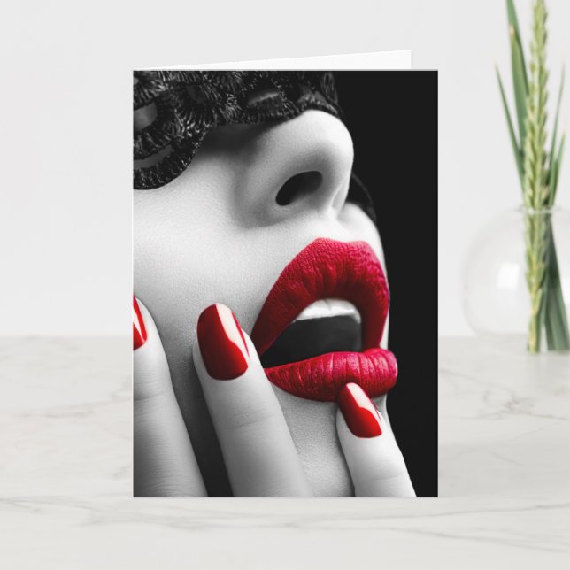 Carte Belle femme avec le masque noir de dentelle (Devant)