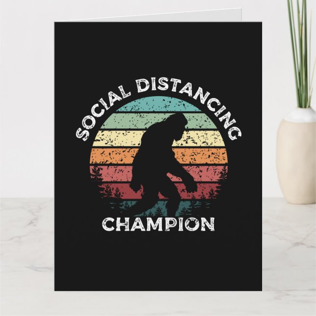 CARTE BIGFOOT ANNIVERSAIRE SOCIAL DISTANCING GREETING CA (Devant)