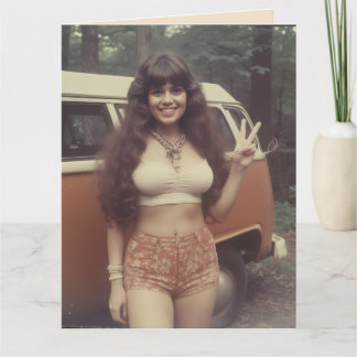 CARTE BIRTHDAY 1970'S CURVY HIPPIE GIRL GREETING CARD