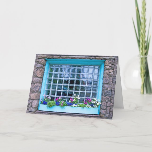 Carte Boîte de fenêtre bleue avec des fleurs Photographi (Devant)