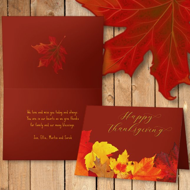 Carte Bon thanksgiving Red Feuilles plié Salutation (Créateur téléchargé)