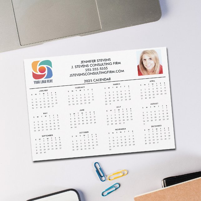 Carte Calendrier Entreprise 2025 personnalisée (Créateur téléchargé)
