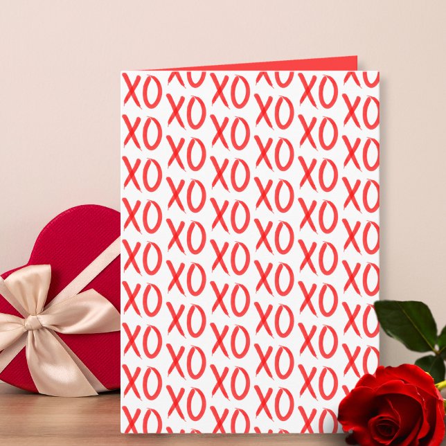 Carte Câlins et bisous Texte personnalisé Saint-Valentin (Click "Personalize this Template" to change or remove the featured sample text.)