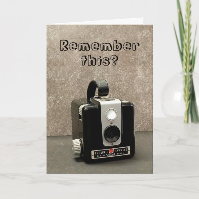 Carte Caméra rétro pour avoir un vieux anniversaire (Devant)