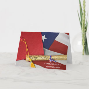 Carte Casquette de remise des diplômes sur drapeau avec