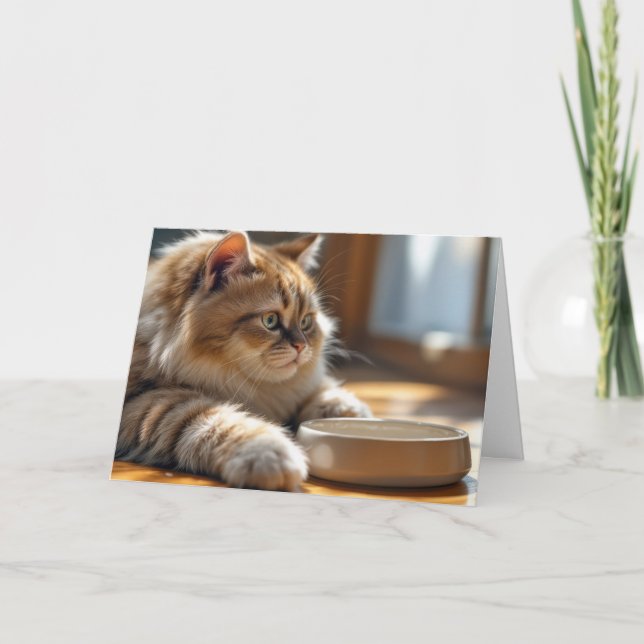 Carte Chat d'anniversaire en attente d'un bol de nourrit (Devant)