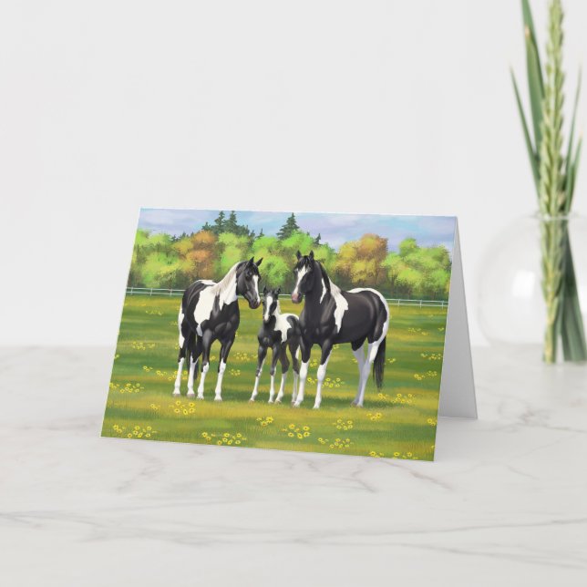 Carte Chevaux De Peinture De Pinto Noir En Pâturage Été (Devant)