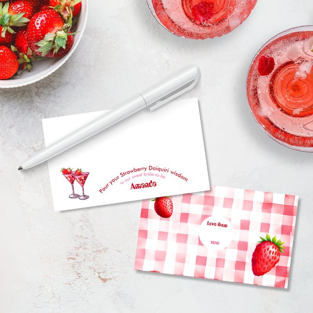 Carte Conseil Cocktail de fête de la mariée à la fraise (Strawberry Bride-to-be cocktails custom guests advice card for bachelorette hen bridal shower party)