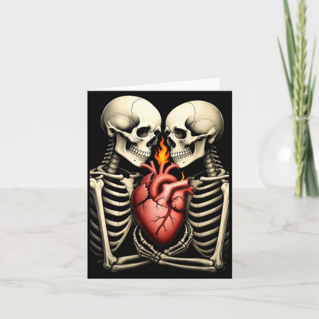 Carte Couple de crânes gothiques Cœur enflammé Romance s (Devant)