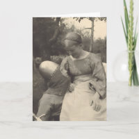 Couple drôle des années 1890 enlacé Photo en noir