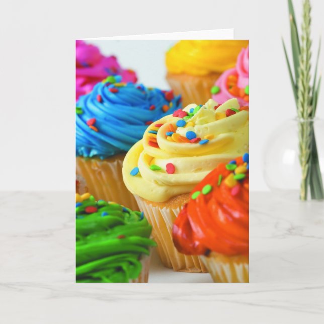 Carte cupcake arc-en-ciel (Devant)
