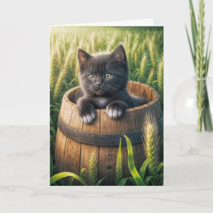 Carte Cute Kitten d'anniversaire dans un tonneau