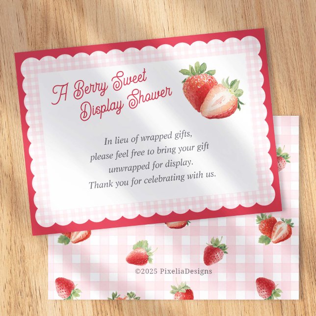 Carte D'accompagnement A Berry Sweet Display Shower-Strawberry Themed (Strawberry Themed Display Shower enclosure card. Pink Gingham Berry Sweet Baby shower insert cards.)