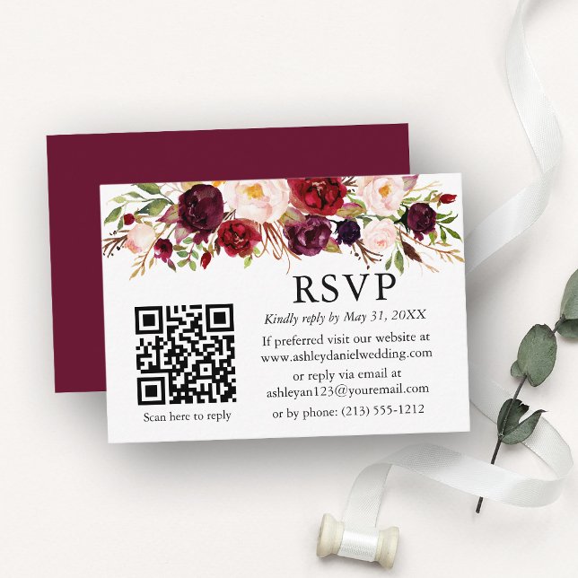 Carte D'accompagnement Carton de réponse de mariage floral burgundy aquar (Customize to change text color, text style or color of back of card.)