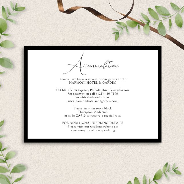 Carte D'accompagnement Classy Black & White Script Wedding Accommodations (Créateur téléchargé)