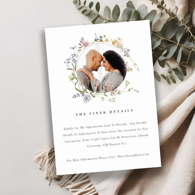 Carte D'accompagnement Cute Meadow Floral Wreath Détails du Mariage photo (Créateur téléchargé)