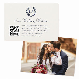 Carte D'accompagnement Élégant Monogramme de mariage QR Code Marine Cream