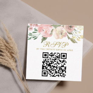 Carte D'accompagnement Elégant Pink Gold Floral Mariage QR Code RSVP