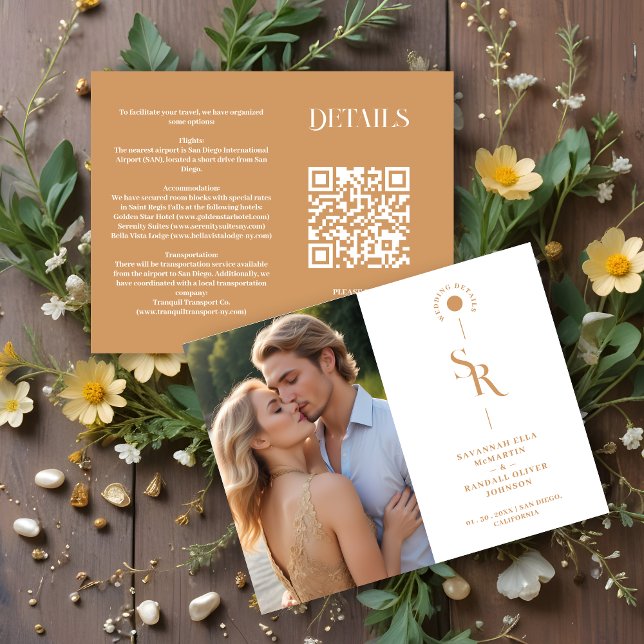 Carte D'accompagnement Exquisite Chic Minimalist Gold Wedding Initials (Exquisite Chic Minimalist Gold Effect Wedding Initials Enclosure Card.)