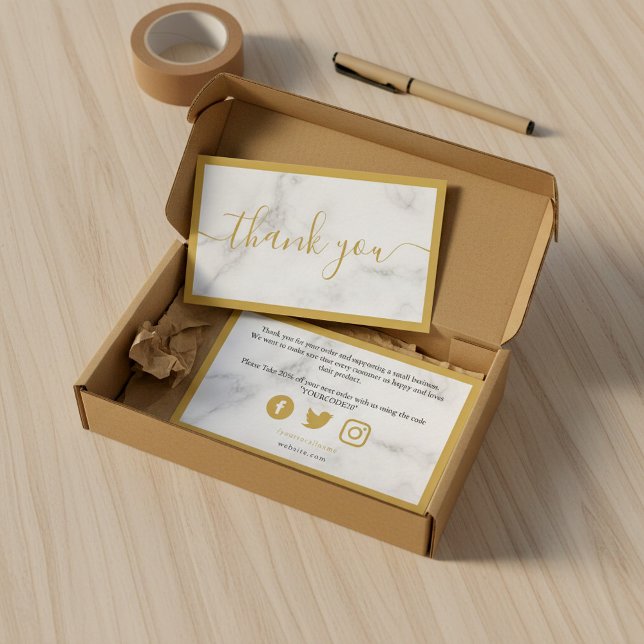 Carte D'accompagnement L'effet de marbre d'or et blanc remercie le client (Gold and white marble effect customer thank you enclosure card.)