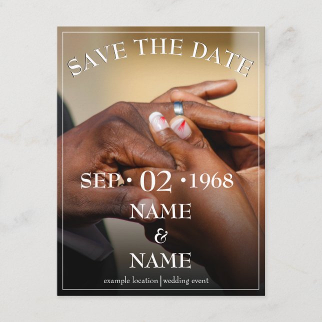 Carte D'accompagnement Mains d'un couple mariage avec une bague (Devant)