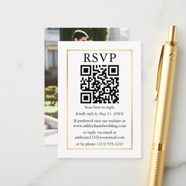 Carte D'accompagnement Mariage photo QR minimaliste Gold Frame RSVP (Devant/Arrière en situation)