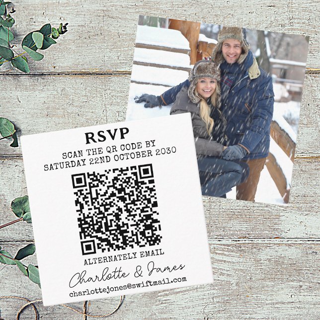 Carte D'accompagnement Mr. And Mrs Photo Elegant Script QR Code RSVP (Front And Back)