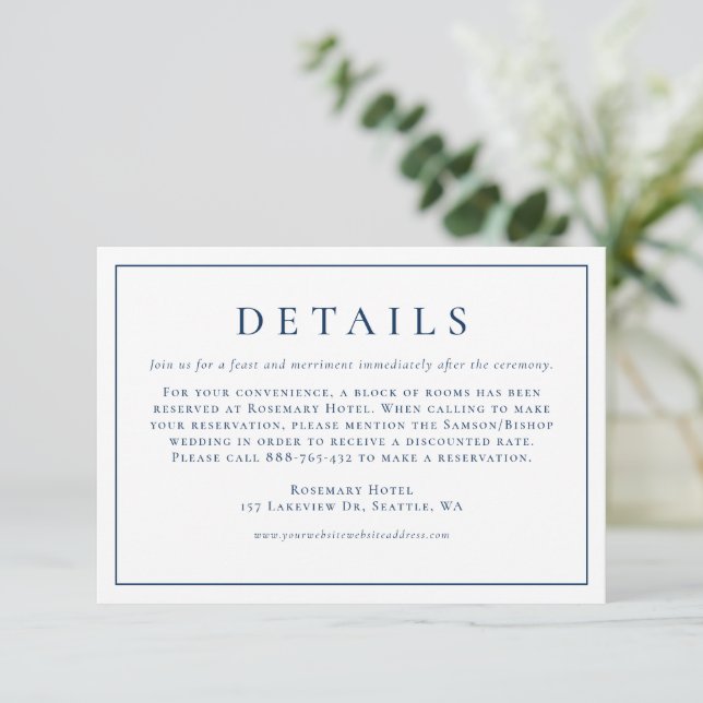 Carte D'accompagnement Navy Blue Simple Typographie Détails du Mariage of (Debout devant)