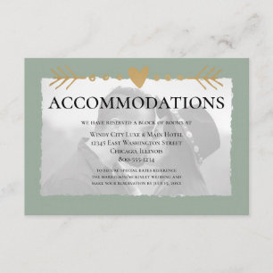 Carte D'accompagnement Sage Green Photo moderne Gold Hearts Hébergements