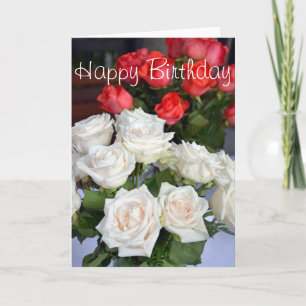 Carte d'anniversaire aux roses rouges et blanches
