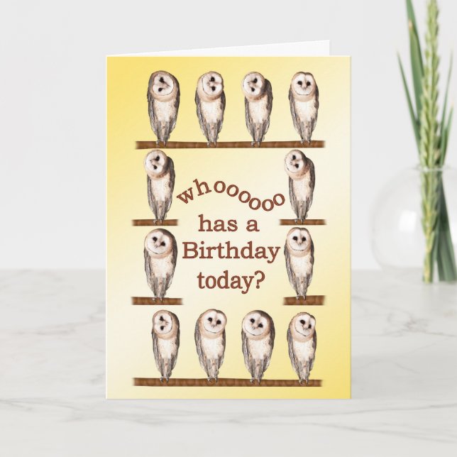 Carte d'anniversaire de hibou curieux. (Devant)