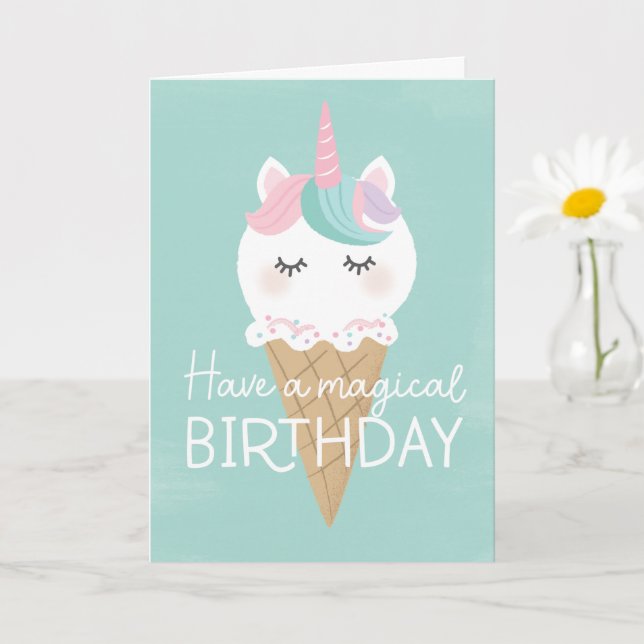 Carte d'anniversaire de la crème glacée Unicorne (Petite plante)