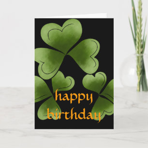 Carte d'anniversaire de mars heureuse shamrock