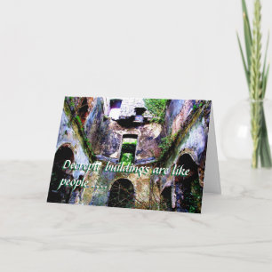 Carte d'anniversaire "Decrepit building" amusante