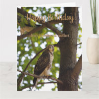 Carte d'anniversaire du faucon à queue rouge