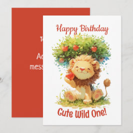 Carte d'anniversaire du lion souriant mignon et de