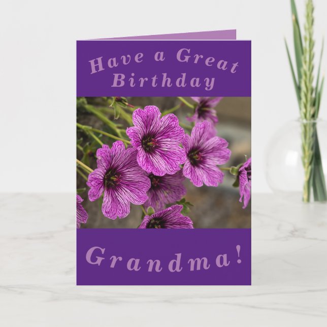 Carte d'anniversaire florale pourpre pour grand-mè (Devant)